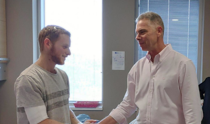 דביר שנרב בבית החולים, צילום: דוברות הדסה