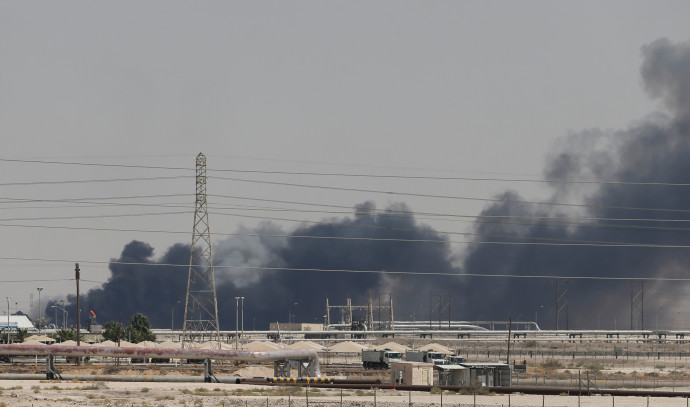 שדה הנפט שהותקף בסעודיה. צילום: רויטרס