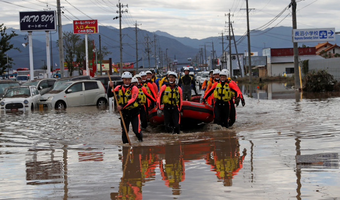 טייפון ביפן. צילום: רויטרס