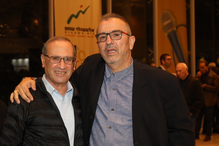 ירון בראון ורוני חזקיהו