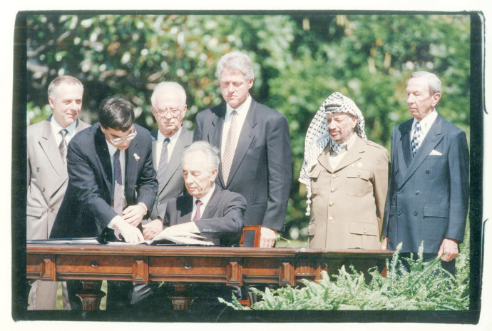 טקס חתימת הסכם אוסלו. צילום: ראובן קסטרו