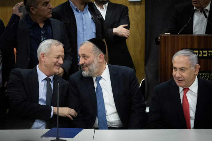 בנימין נתניהו, אריה דרעי, בני גנץ. צילום: הדס פרוש, פלאש 90