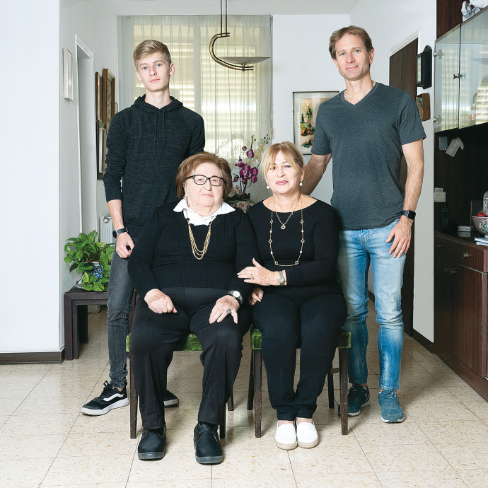 משפחת אנזלביץ'. צילום: דבי מורג