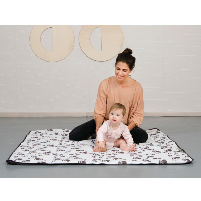 שמיכת פיקניק של סימפלי גוד. צילום: רוני כנעני