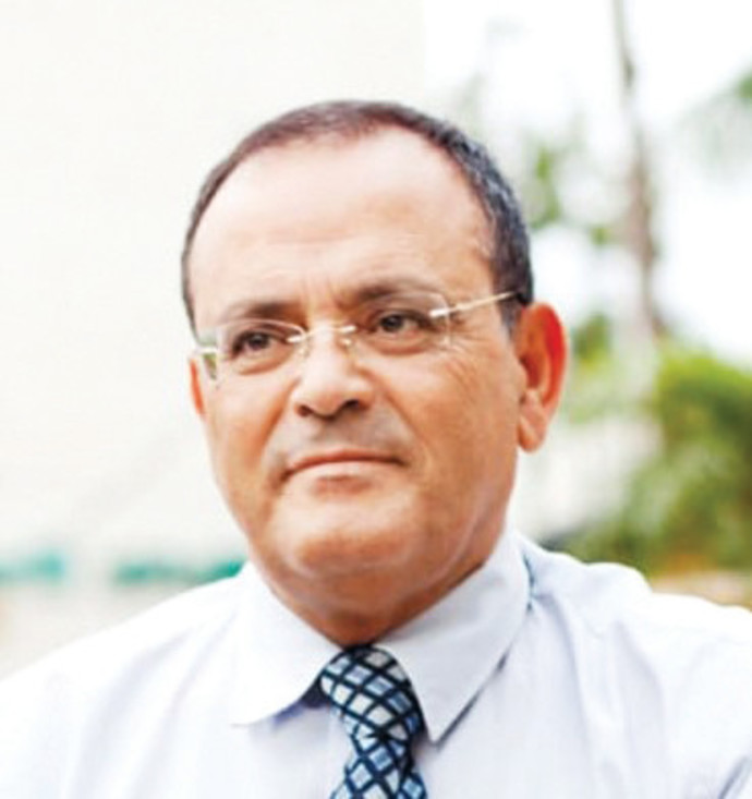 פרופ' אשר אלחיאני. אלבום פרטי