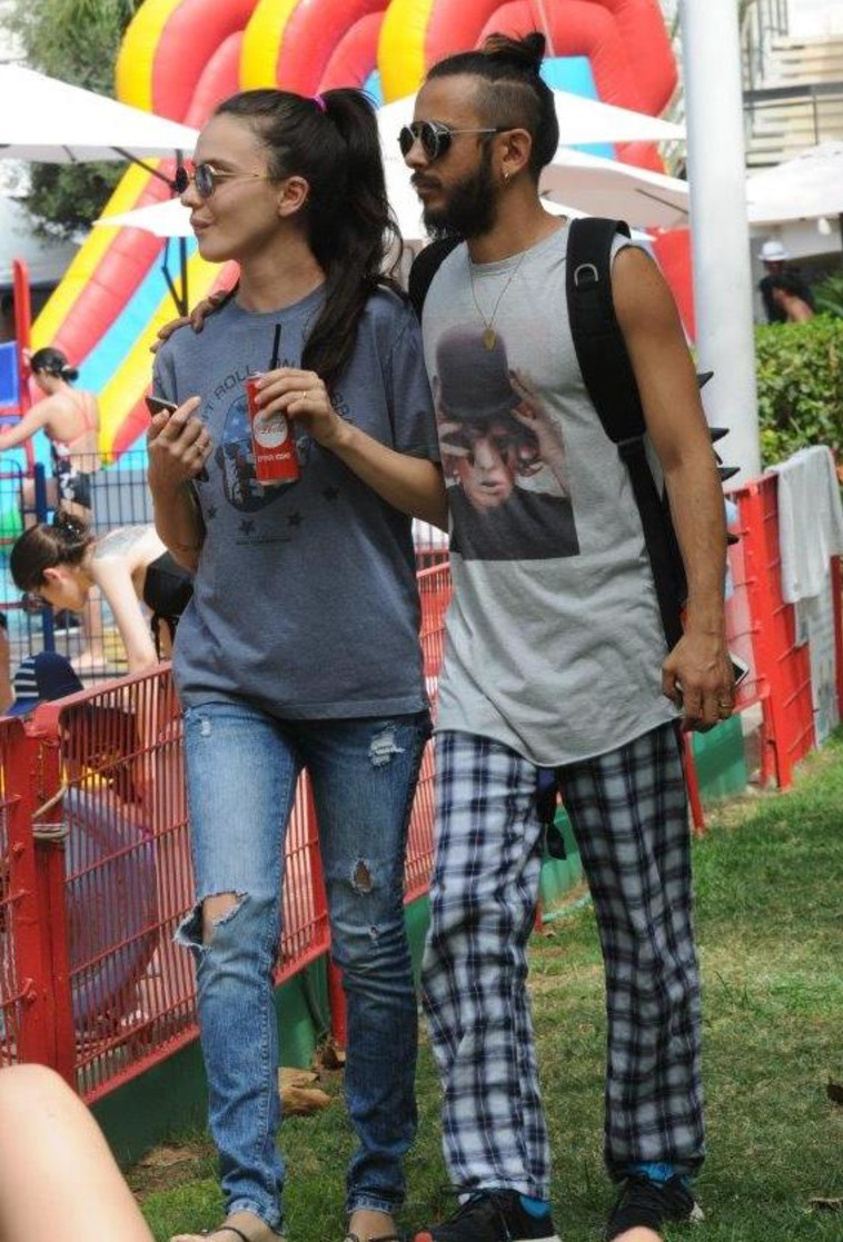 הנה ציון ברוך ויאנה יוסף. לא מרוצים, מן הסתם