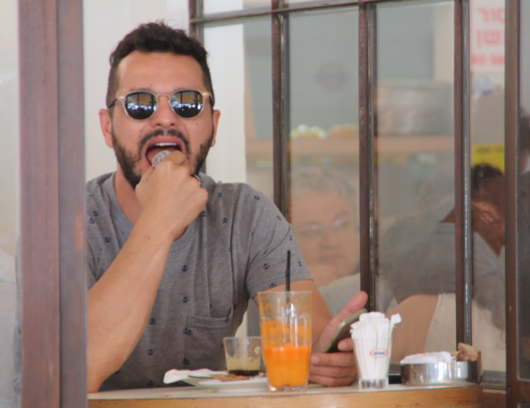 יאללה, נלך על זה. חיים רק פעם אחת