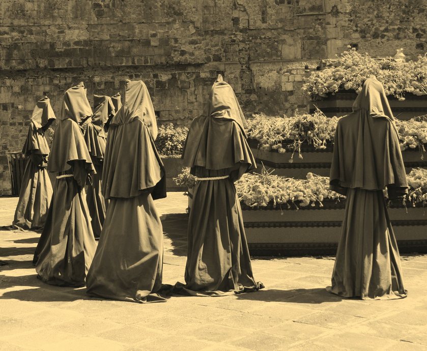 בירה נורצ'יה - אחר כך אנחנו עוד מתפלאים שהנזירים כל הזמן שרים... (צילום: Maria Luisa Gutierrez. freeimages.com)