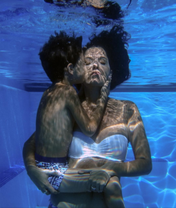 צילומי רגש מתחת למים – ינון גל און